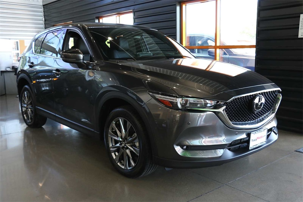 New 2019 Mazda Cx 5 Signature 6 Speed Automatic With Navigation And Awd